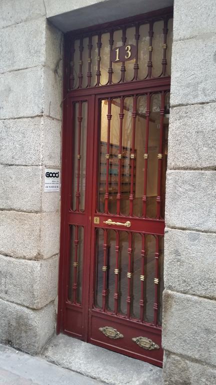 Apartamentos Good Stay Prado Madrid Esterno foto