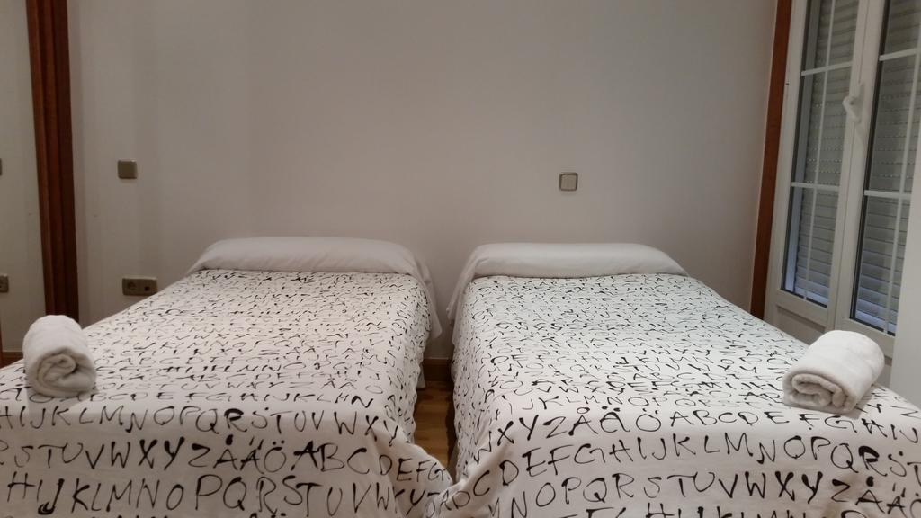 Apartamentos Good Stay Prado Madrid Camera foto