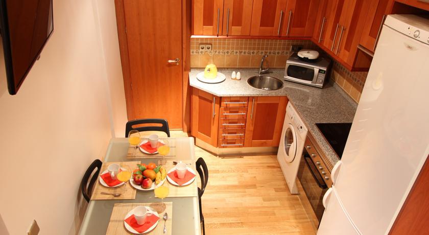 Apartamentos Good Stay Prado Madrid Camera foto