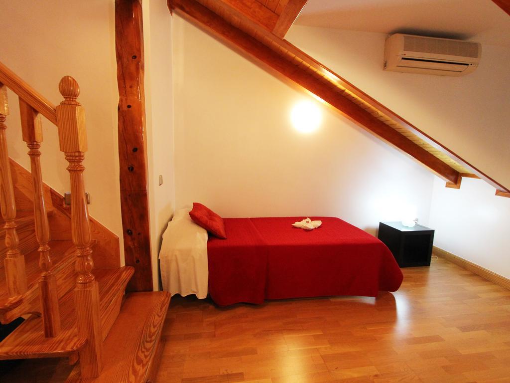 Apartamentos Good Stay Prado Madrid Camera foto