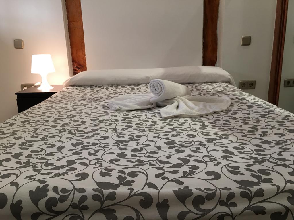 Apartamentos Good Stay Prado Madrid Esterno foto