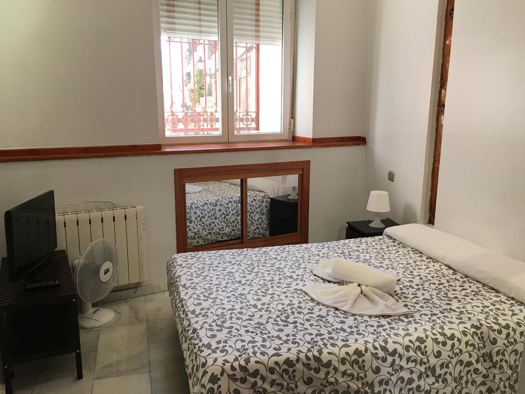 Apartamentos Good Stay Prado Madrid Esterno foto