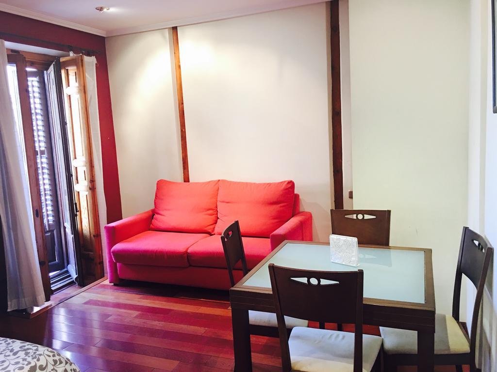 Apartamentos Good Stay Prado Madrid Esterno foto