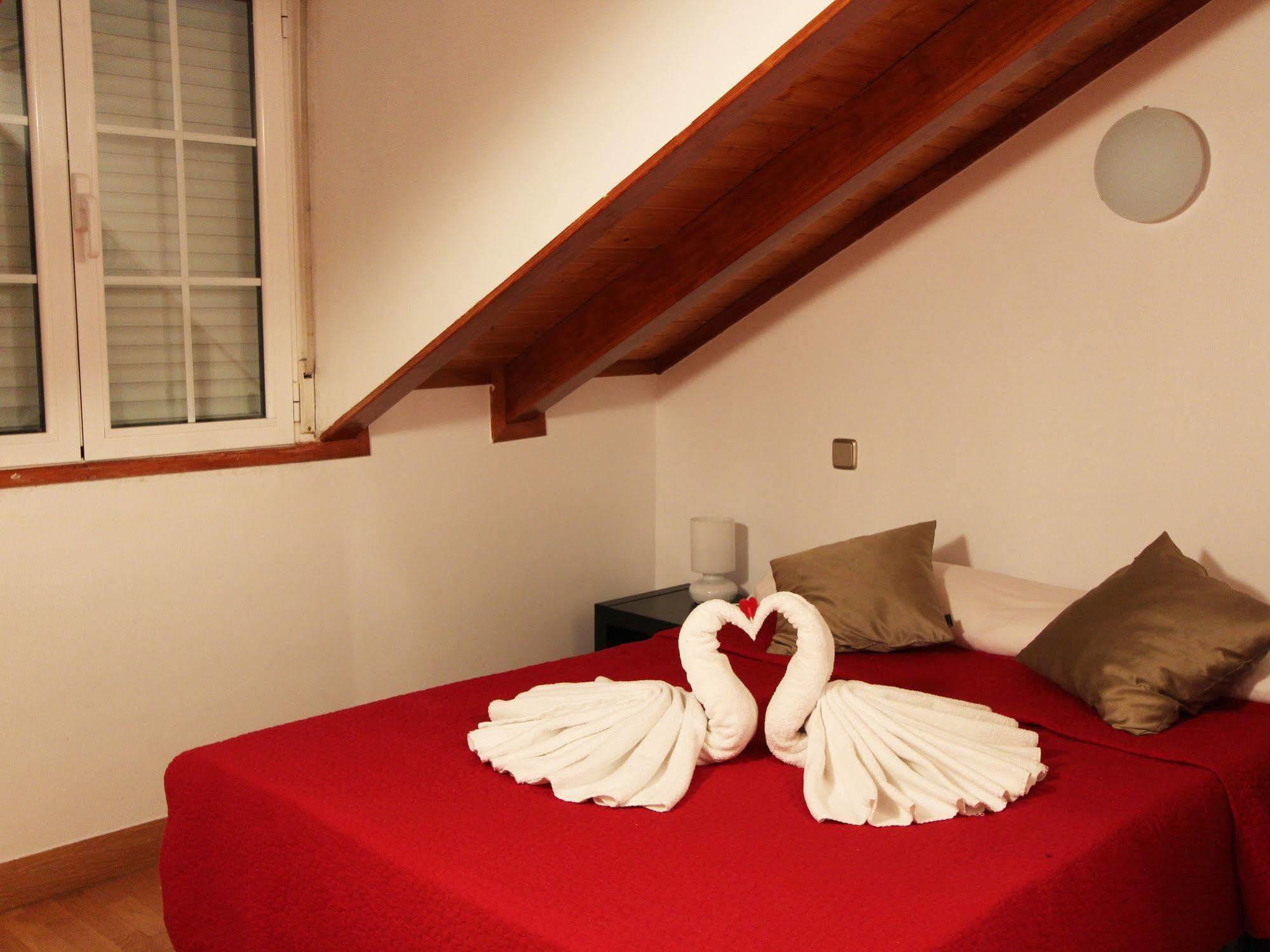 Apartamentos Good Stay Prado Madrid Esterno foto